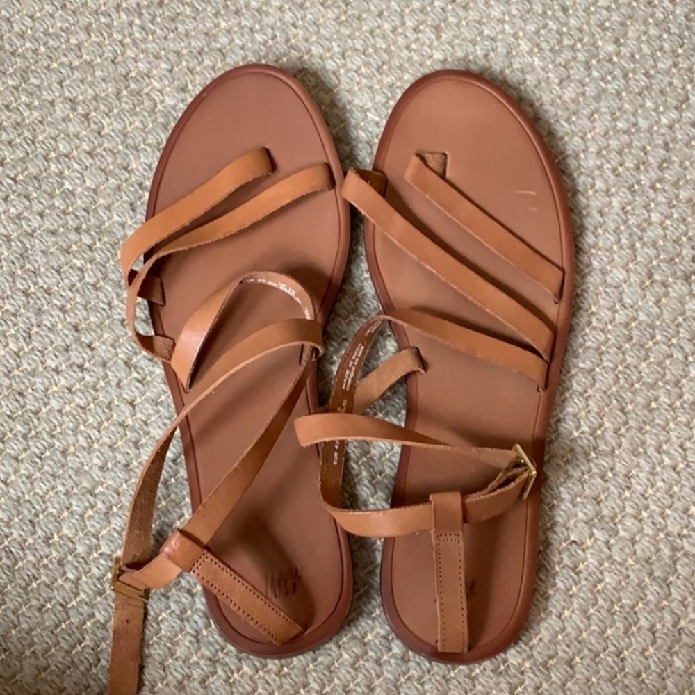 H&M Tan Brown leather strappy flat sandals 10